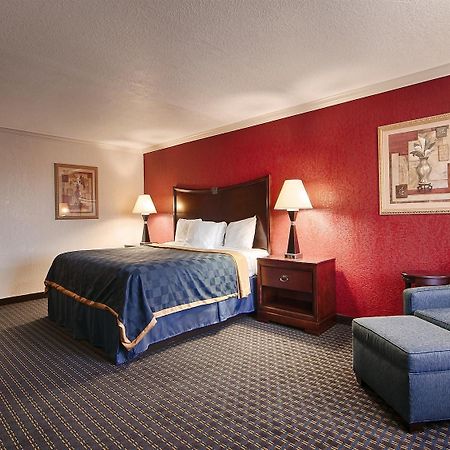 Americas Best Value Inn Kingsville Extérieur photo