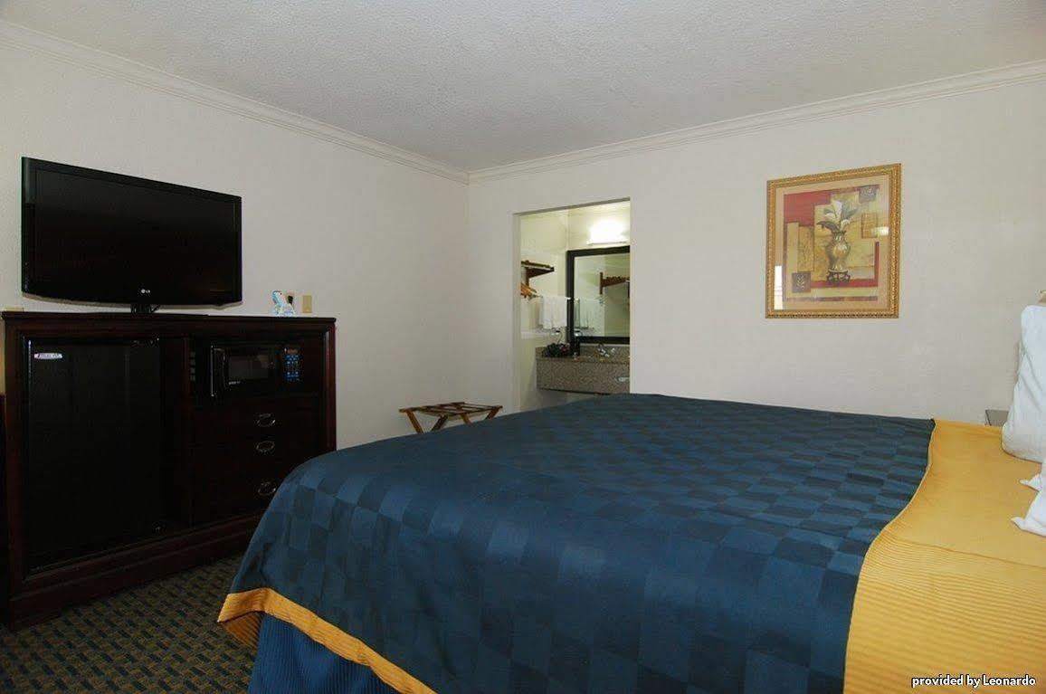 Americas Best Value Inn Kingsville Extérieur photo